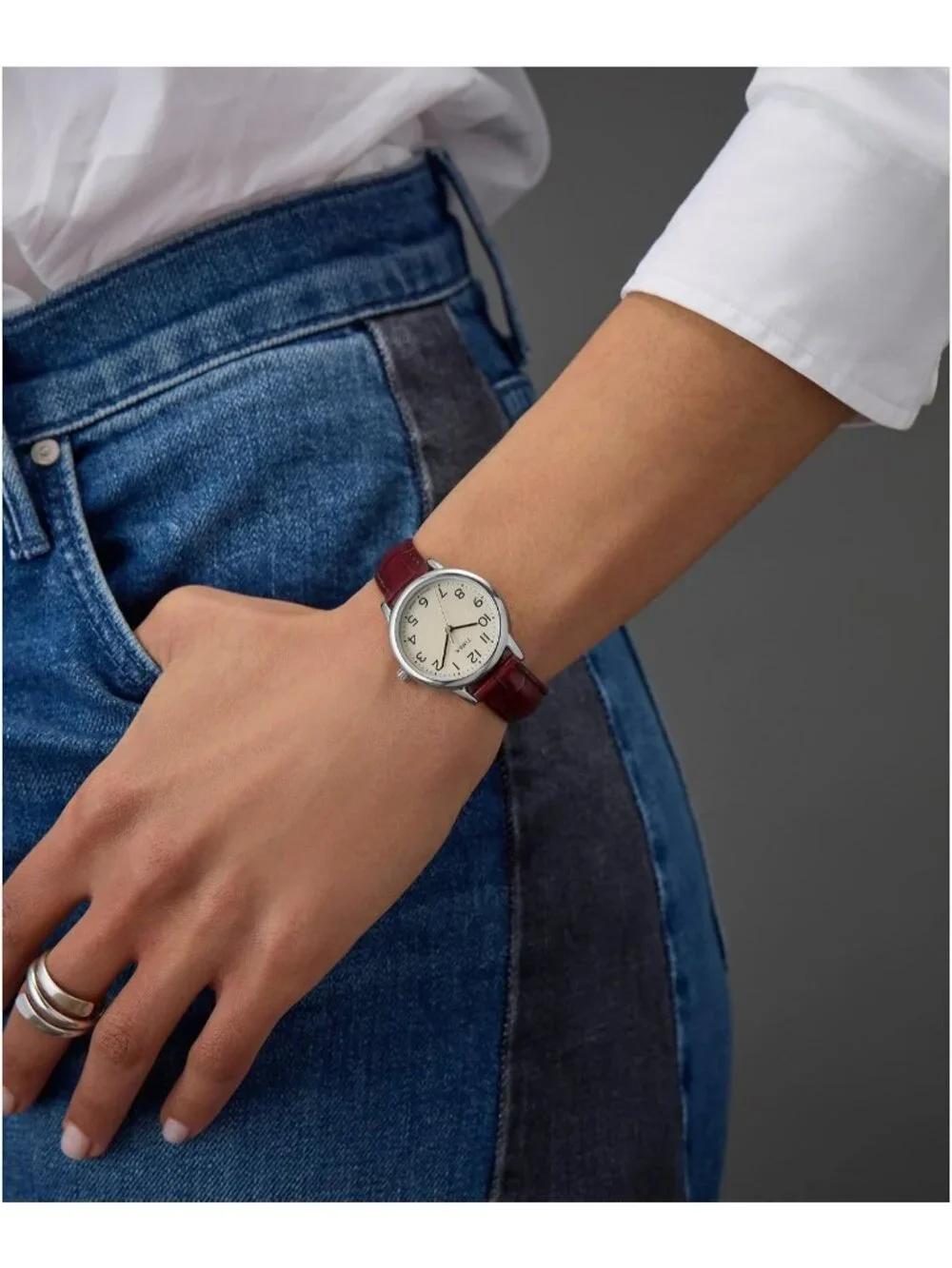 Women's Brown/Silver-Tone/White/30mm Easy Reader Leather Strap Wrist Watches